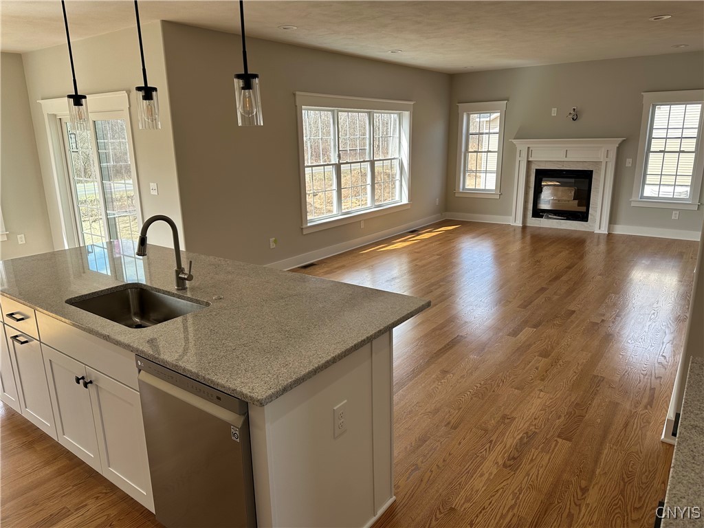 8528 Angus Path Cicero, NY 13039 - Photo 12 of 46