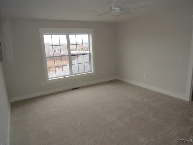 $582,285 | 8528 Angus Path, Cicero, NY 13039