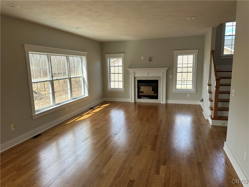 8528 Angus Path Cicero, NY 13039 - Photo 5 of 46