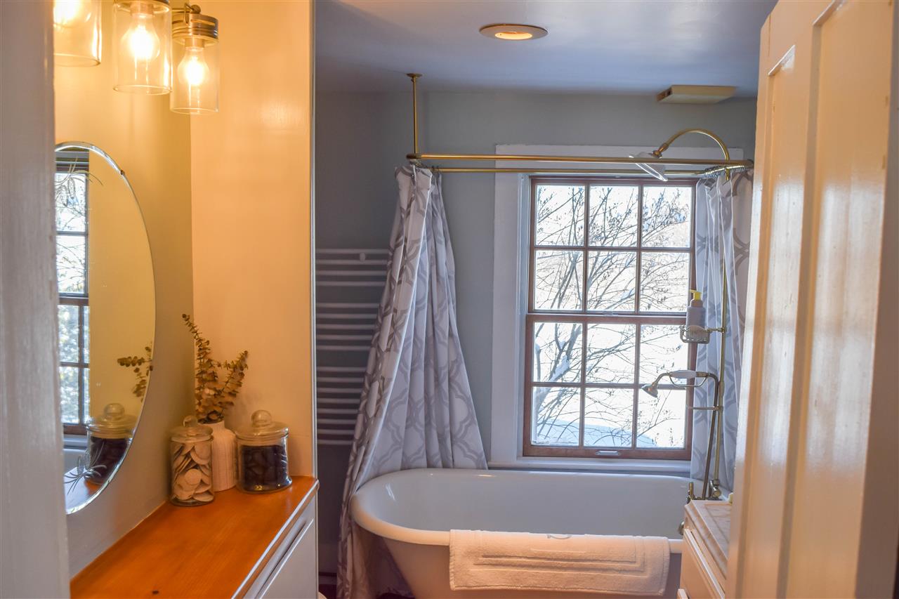 1496 Church Hill Road Charlotte, VT 05445 - Photo 17 of 21 Gallery Image 17