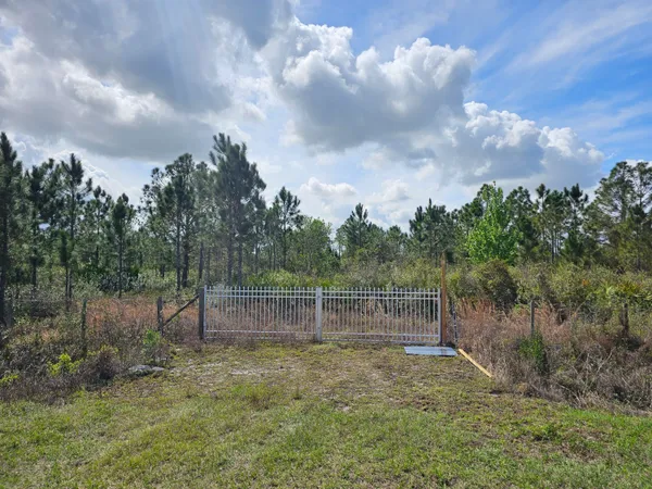 $49,900 | 17720 Northwest 268th Street, Okeechobee, FL 34972