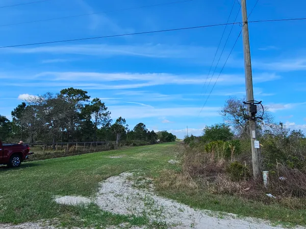 $49,900 | 17720 Northwest 268th Street, Okeechobee, FL 34972