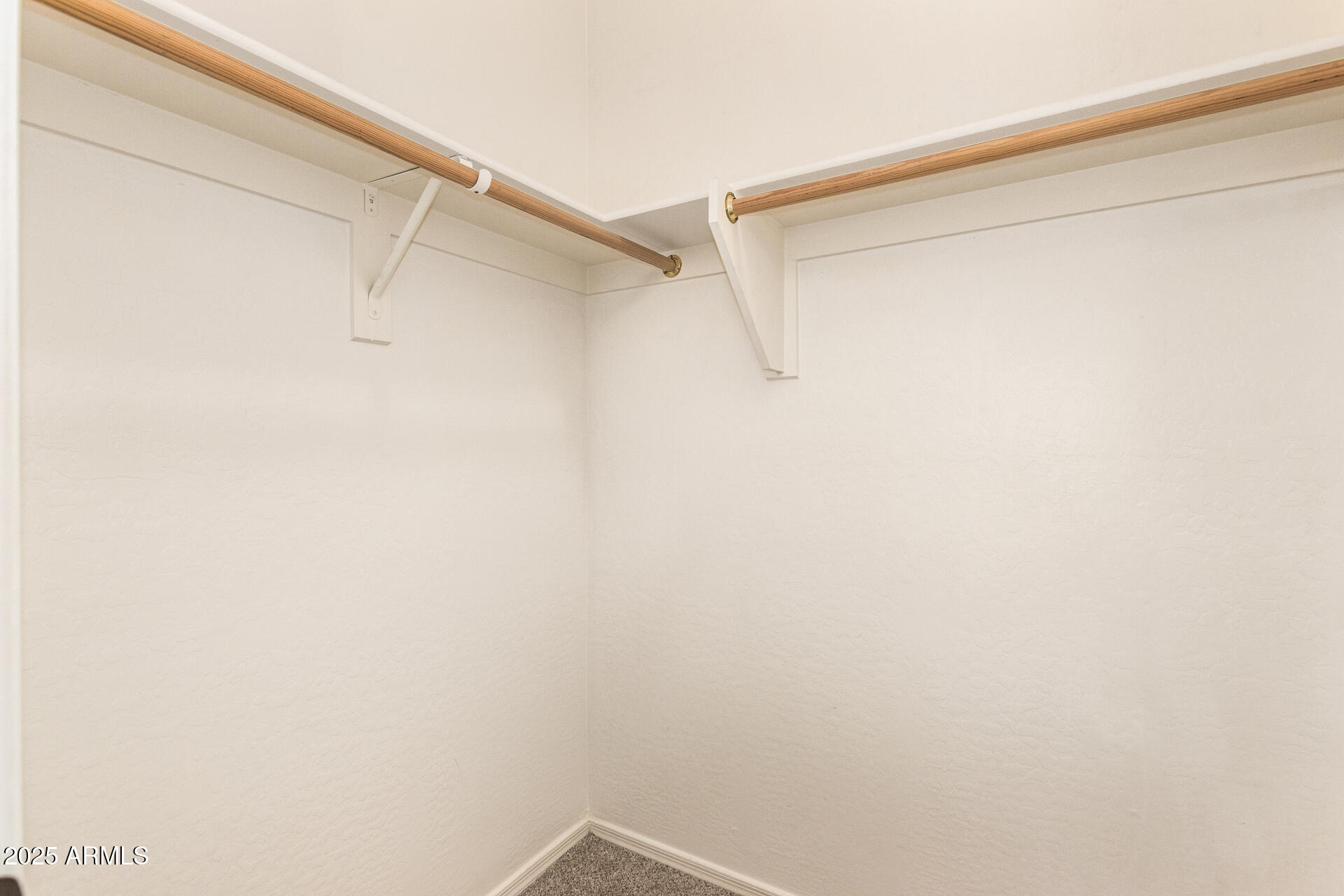 9228 West Black Hill Road Peoria, AZ 85383 - Photo 26 of 44 a view of a small space