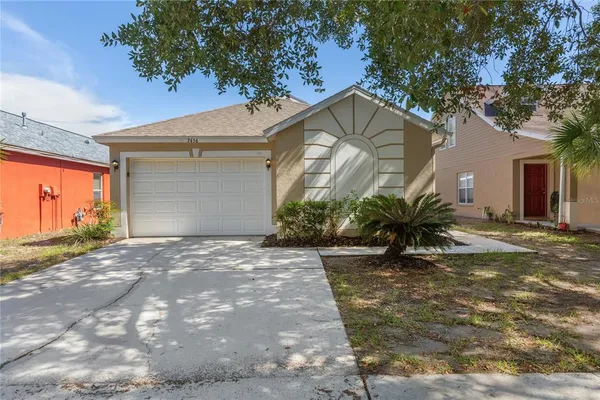 $295,000 | 7456 Oxford Garden Circle, Apollo Beach, FL 33572