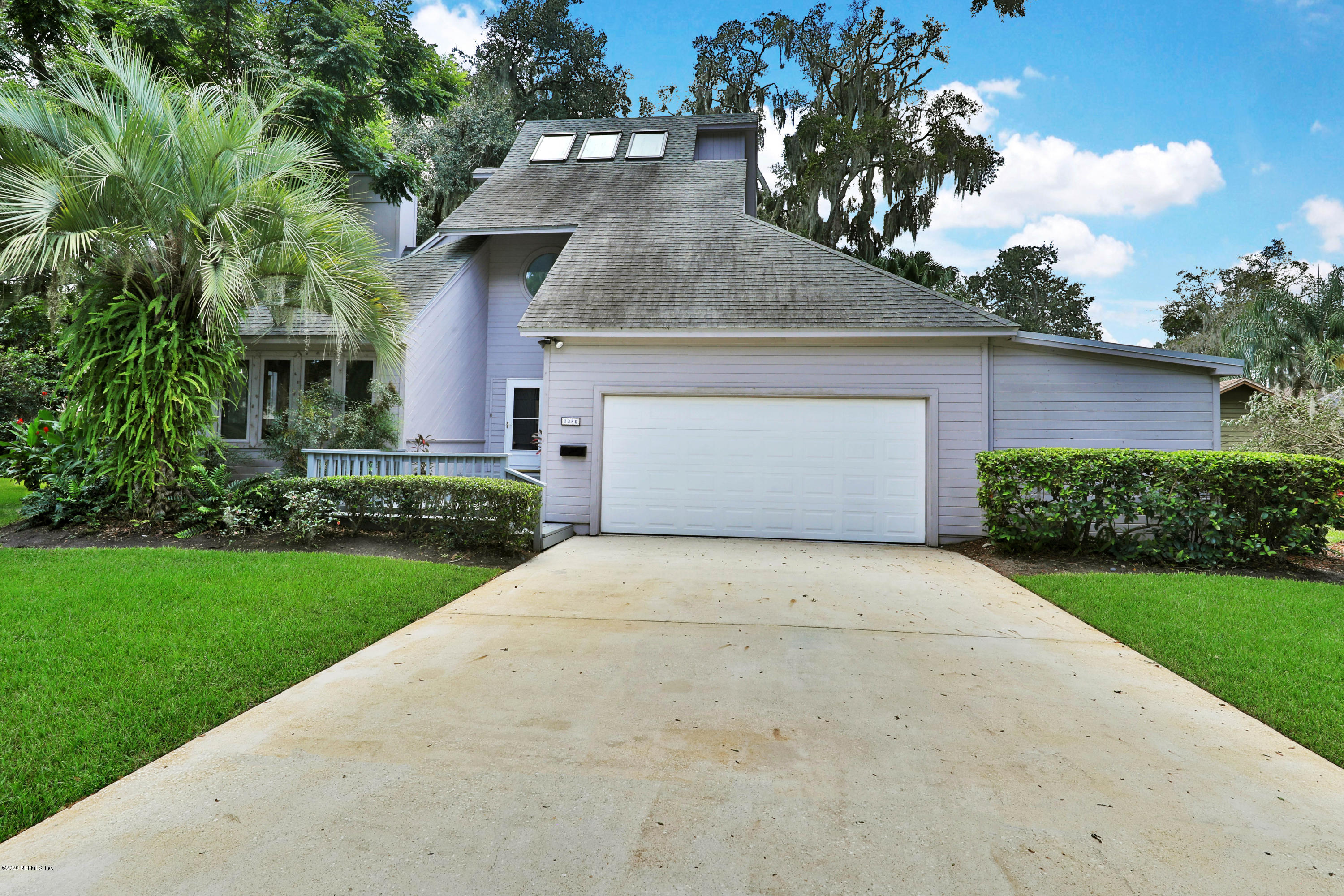 1350 Pinewood Road Jacksonville Beach, FL 32250 - Photo 45 of 45 a front view of house with yard