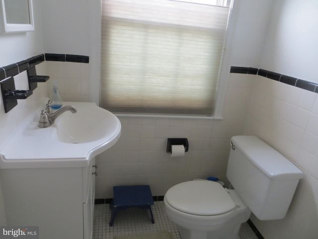 $1,850 | 2242 Washington Avenue, Unit W303, Silver Spring, MD 20910