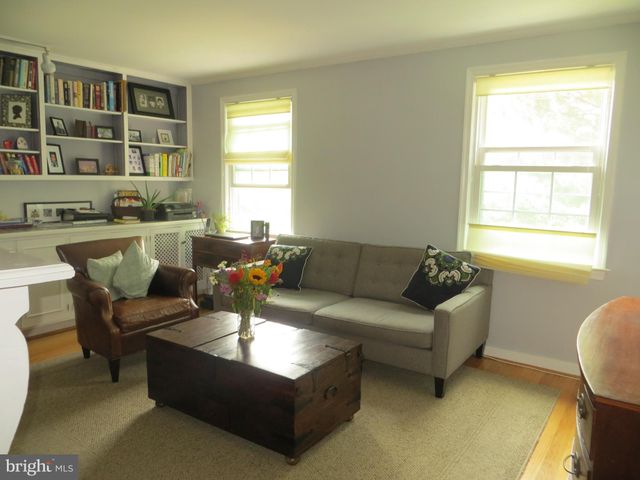 $1,850 | 2242 Washington Avenue, Unit W303, Silver Spring, MD 20910