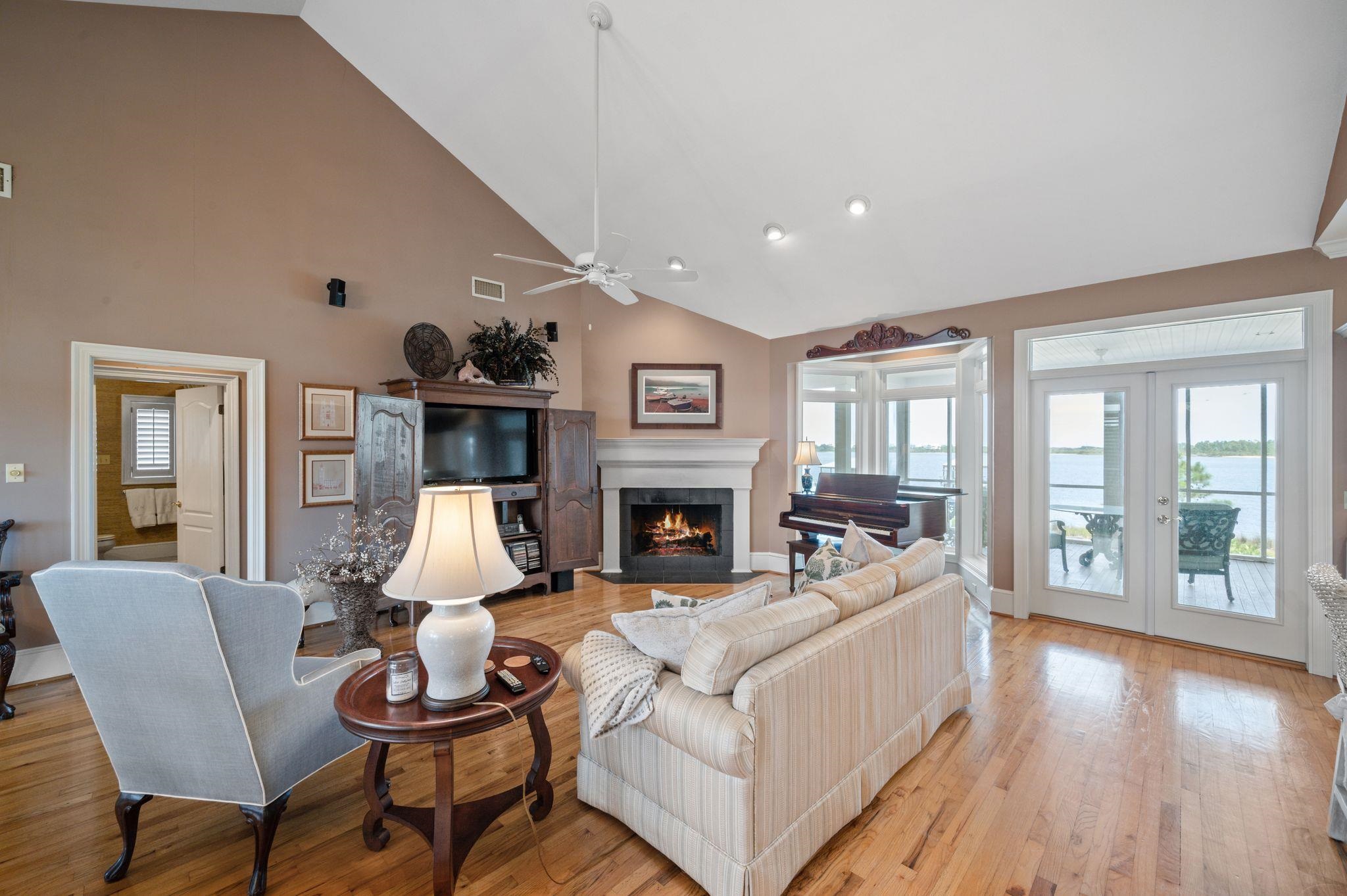 31800 River Road Orange Beach, AL 36561 - Photo 19 of 69 Living Room