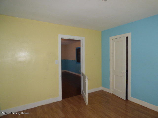 890 North Bardstown Road Mount Washington, KY 40047 - Photo 15 of 18 890 Front BR1