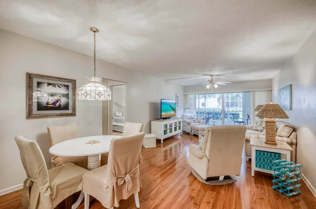 $2,350 | 11 Westwood Avenue, Unit 103A, Tequesta, FL 33469