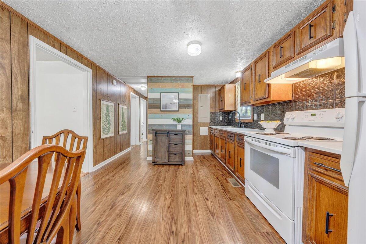 3756 Goose Dam Road Rocky Mount, VA 24151 - Photo 12 of 32 11-MIB01481
