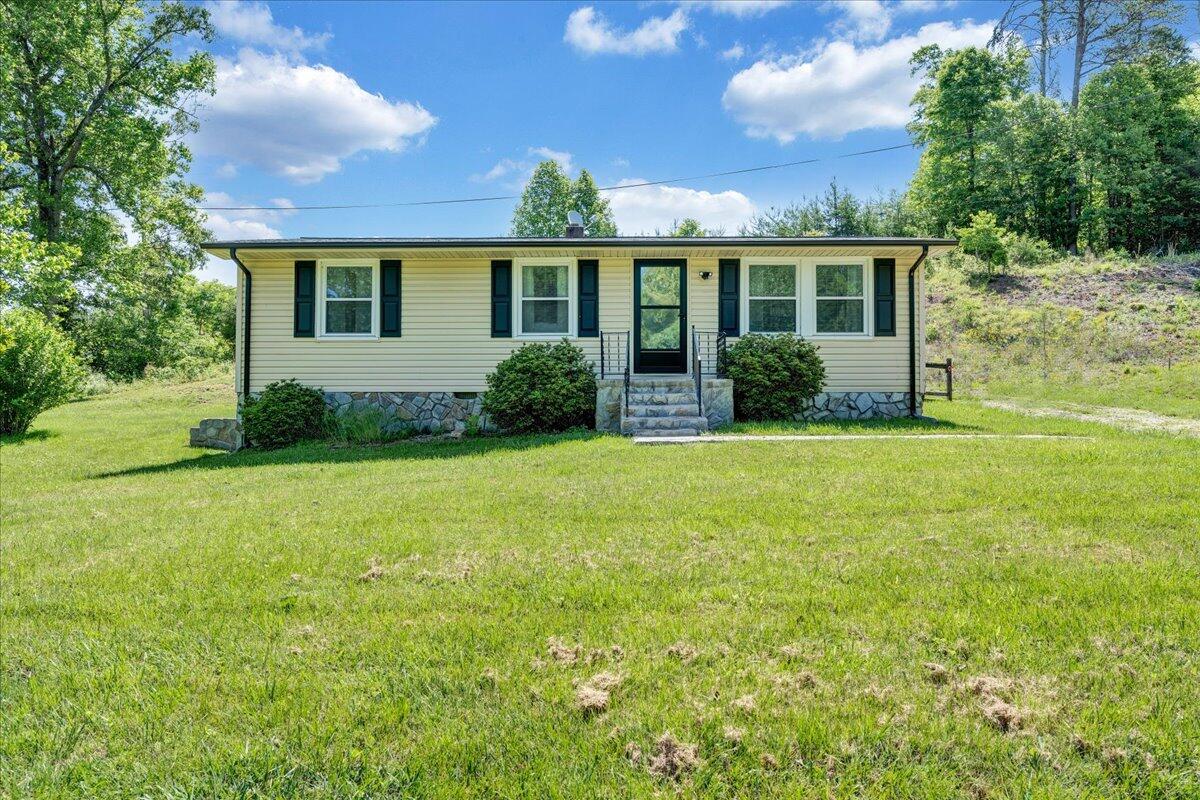 3756 Goose Dam Road Rocky Mount, VA 24151 - Photo 2 of 32 01-MIB01550