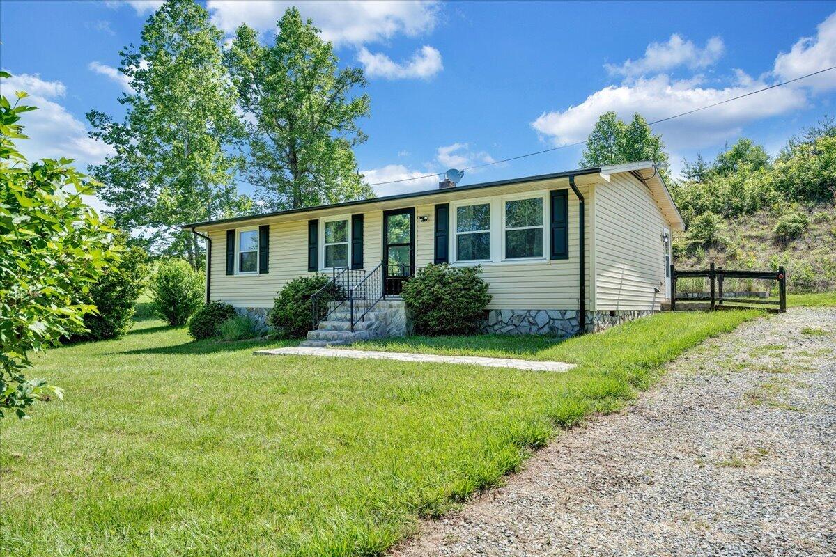 3756 Goose Dam Road Rocky Mount, VA 24151 - Photo 30 of 32 31-MIB01553
