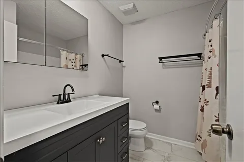 $245,000 | 8217 Switzer Street, Overland Park, KS 66214