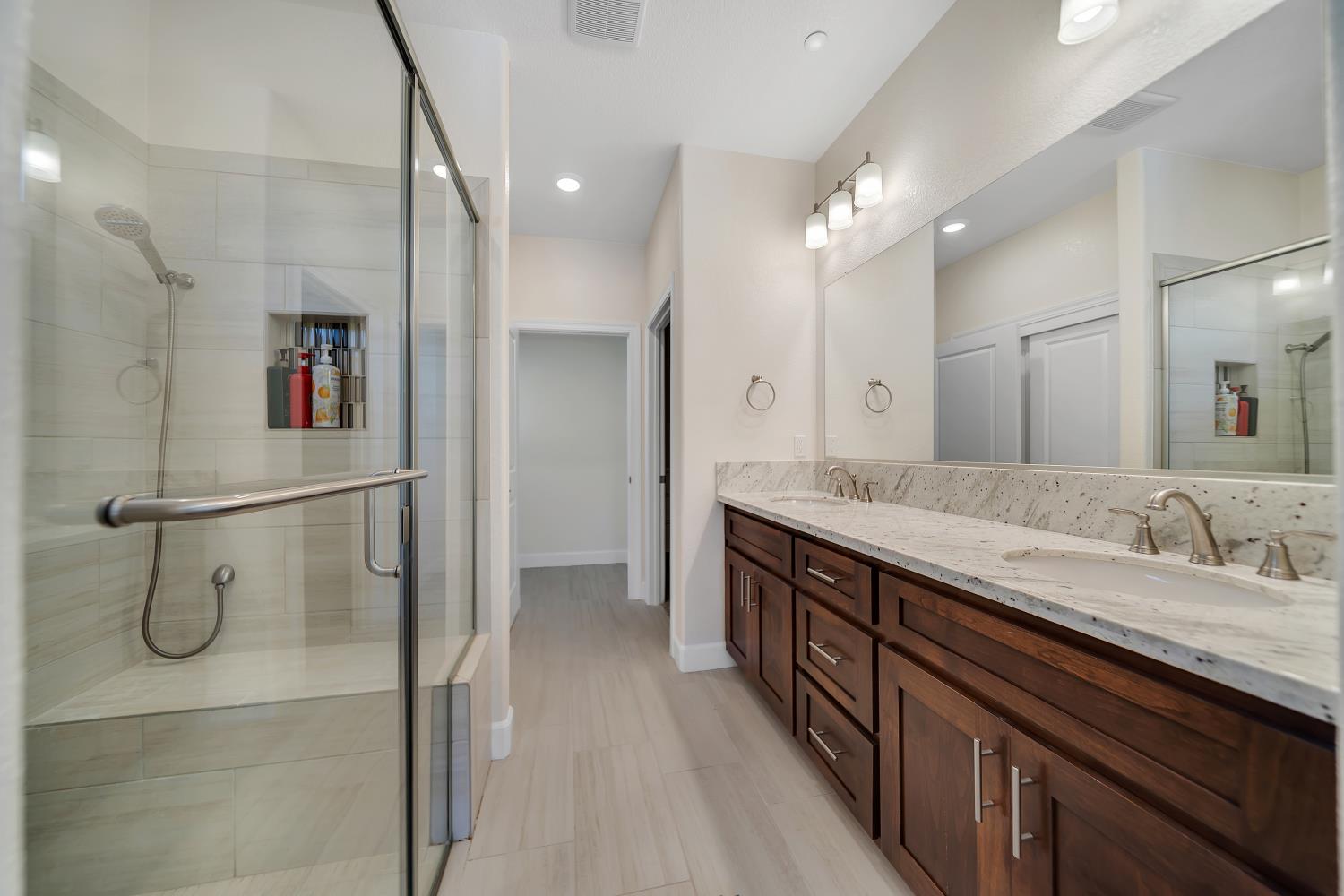 892 Dry Creek Road Galt, CA 95632 - Photo 21 of 53 Gallery Image 21