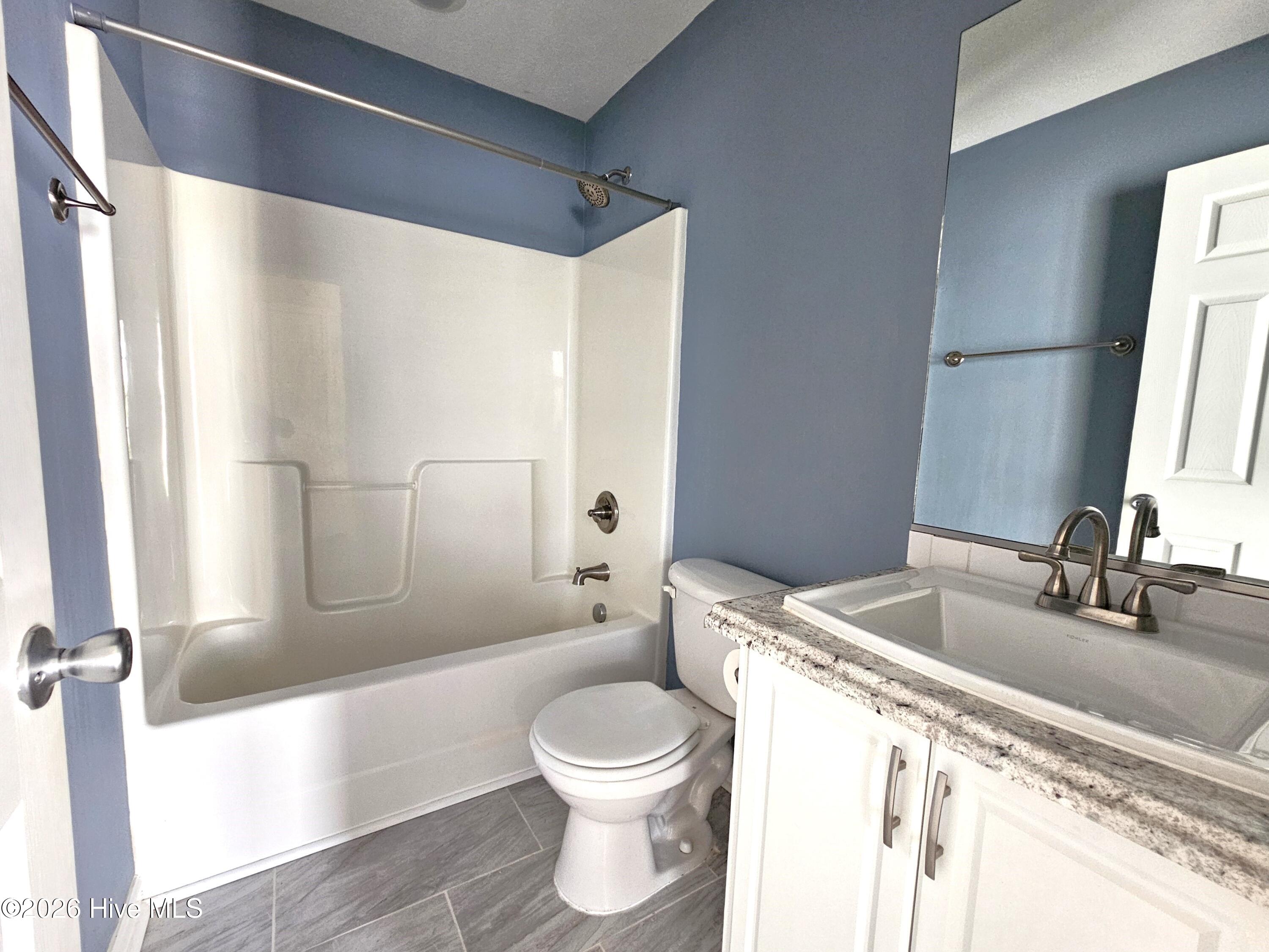 770 Michelle Court Grovetown, GA 30813 - Photo 17 of 20 Hall Bath
