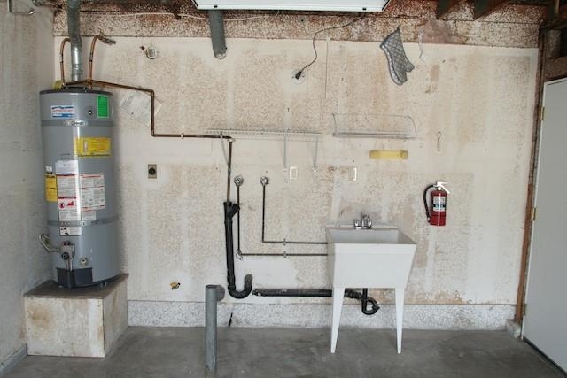 2118 Ridgeview Place Escondido, CA 92026 - Photo 24 of 25 Located in the garage, just steps from the front door.