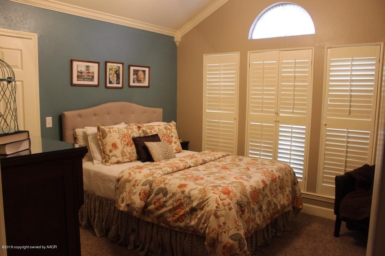 7414 Bayswater Road Amarillo, TX 79119 - Photo 12 of 19 bedroom 3 with jack and jill bathroom va