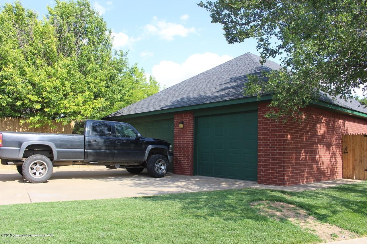 7414 Bayswater Road Amarillo, TX 79119 - Photo 6 of 19 triple garage with rear entry