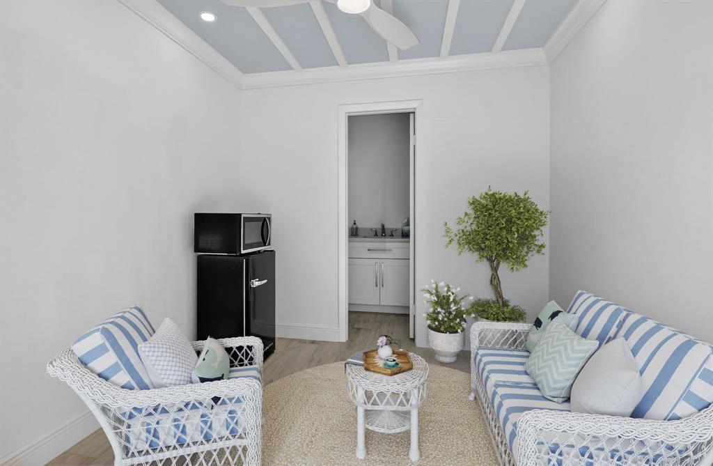 7145 Promenade Drive, Unit C702 Boca Raton, FL 33433 - Photo 74 of 82 a living room with furniture and a potted plant