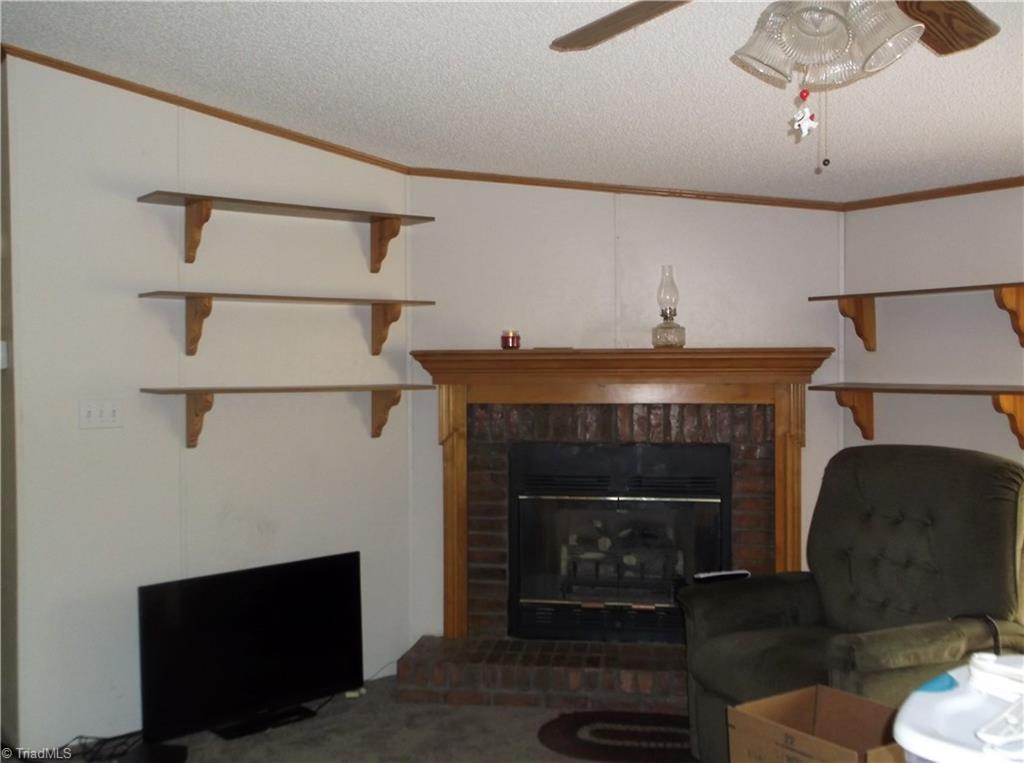 1475 Marshall Smith Road King, NC 27021 - Photo 10 of 14