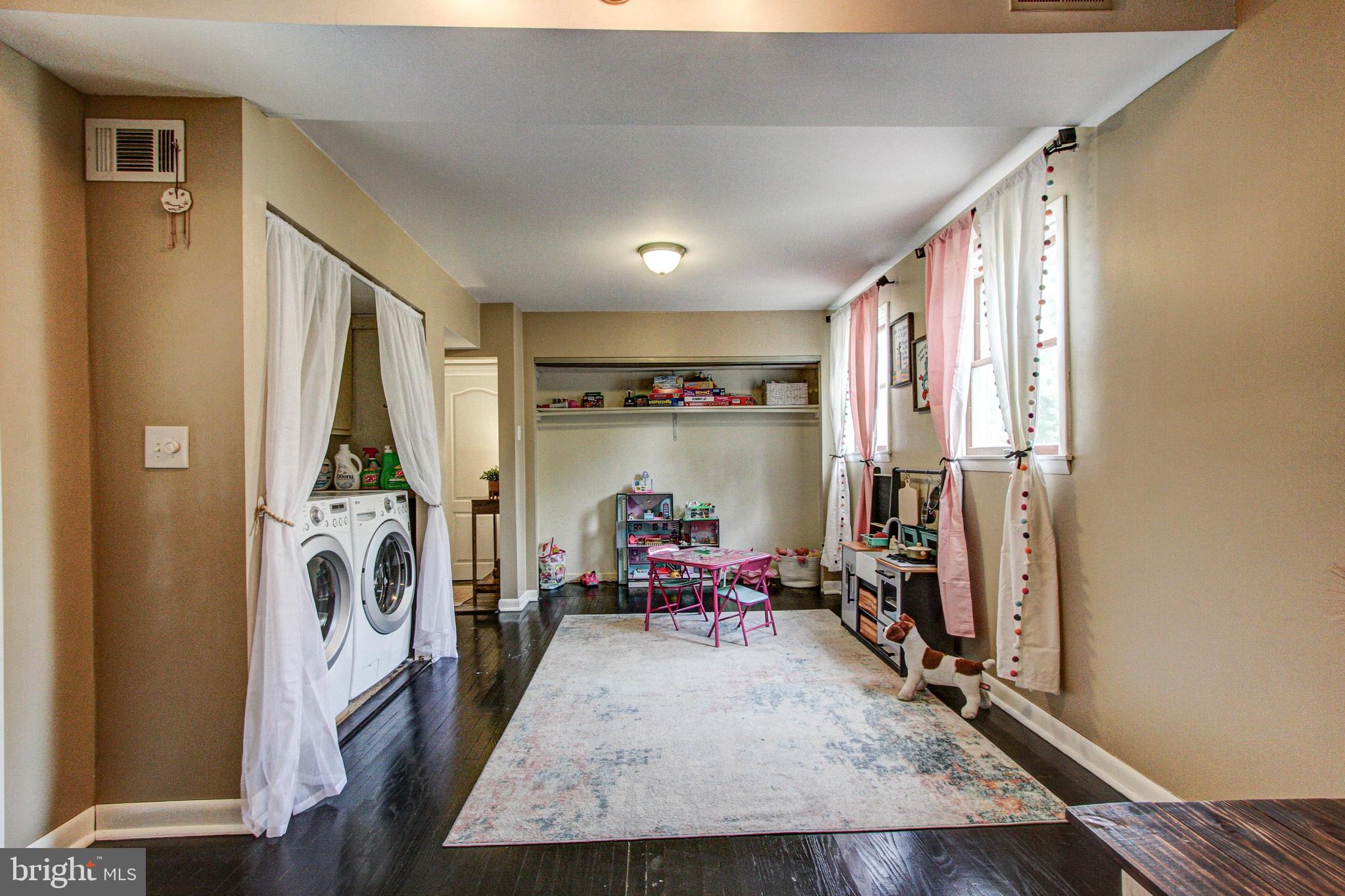 23 Gainor Avenue Maple Shade, NJ 08052 - Photo 24 of 33