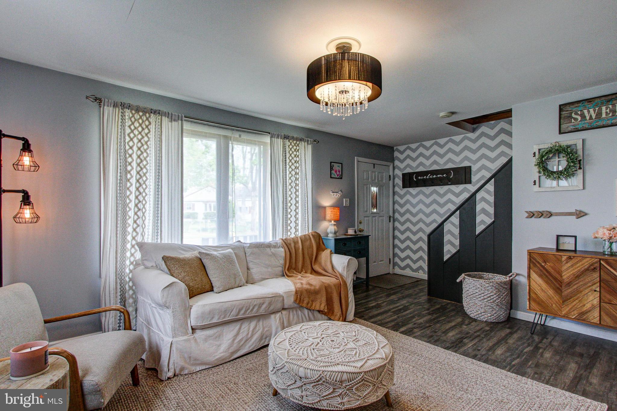 23 Gainor Avenue Maple Shade, NJ 08052 - Photo 5 of 33