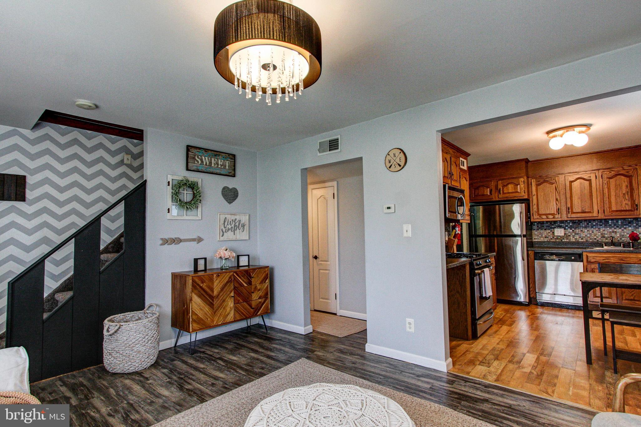 23 Gainor Avenue Maple Shade, NJ 08052 - Photo 9 of 33