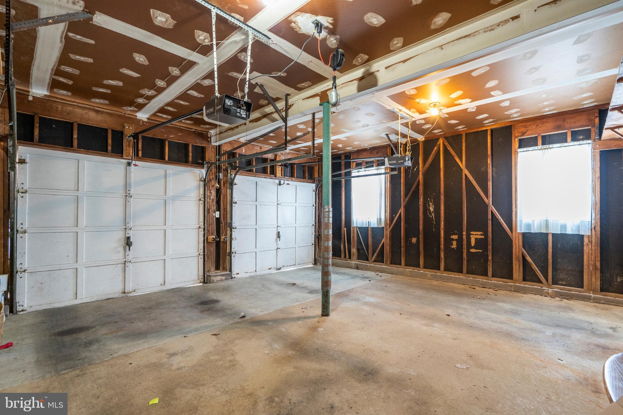 324 Bodine Road Berwyn, PA 19312 - Photo 29 of 36 2- car attached garage
