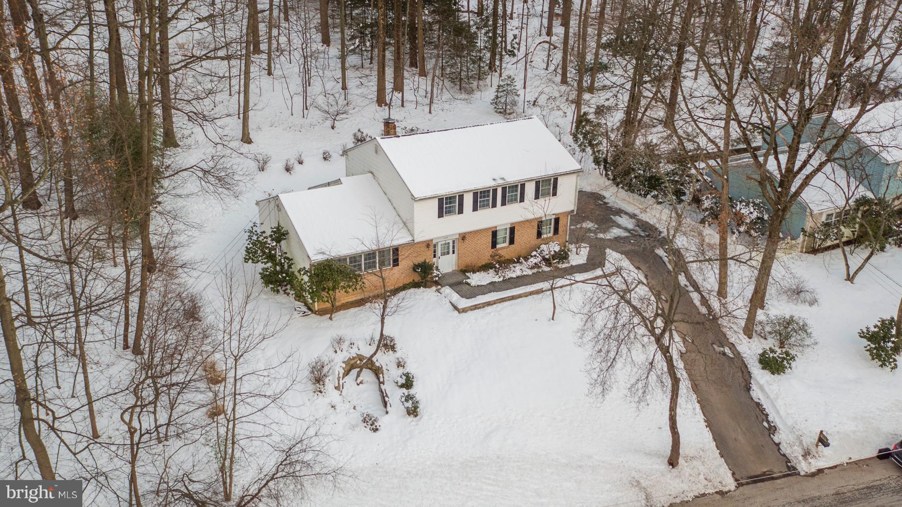 324 Bodine Road Berwyn, PA 19312 - Photo 4 of 36 Gallery Image 4