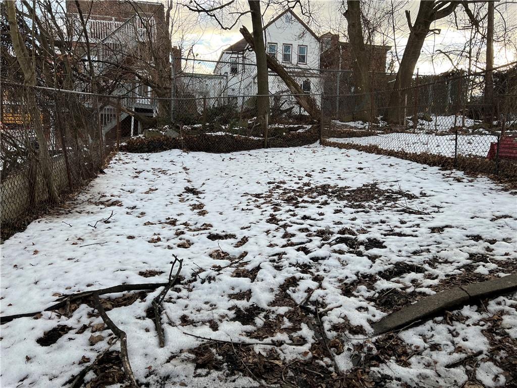 2330 Eccles Street Pittsburgh, PA 15210 - Photo 7 of 12