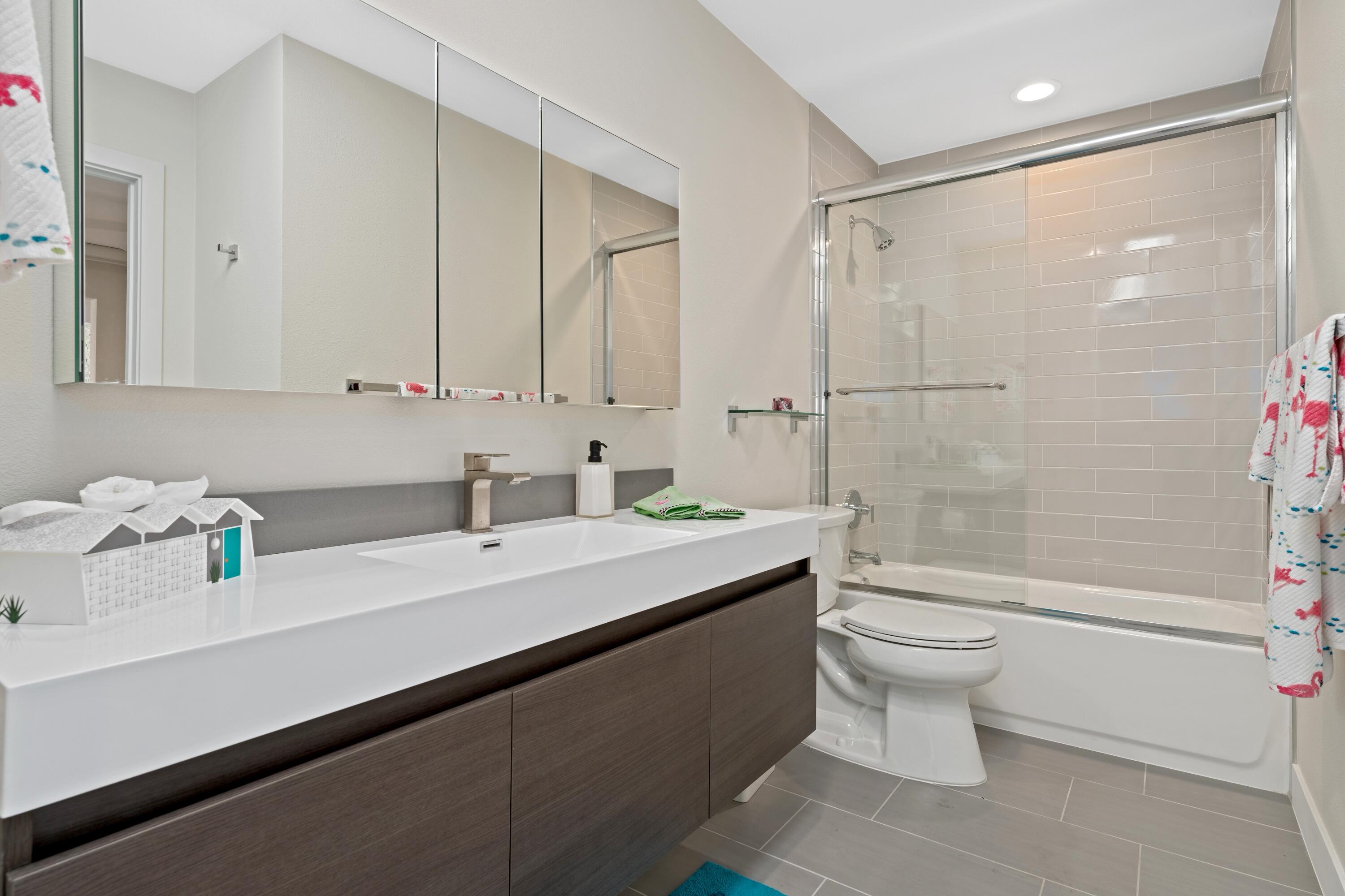 86 La Ronda Drive Rancho Mirage, CA 92270 - Photo 16 of 28 Photo-21