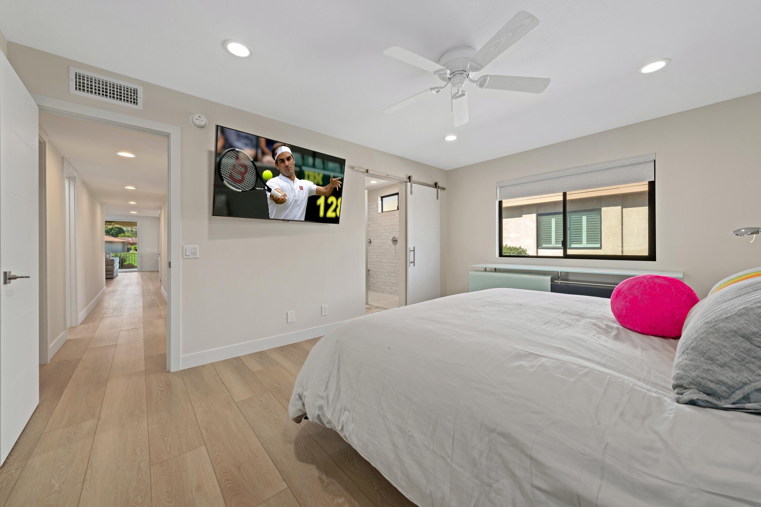 86 La Ronda Drive Rancho Mirage, CA 92270 - Photo 18 of 28 Photo-25