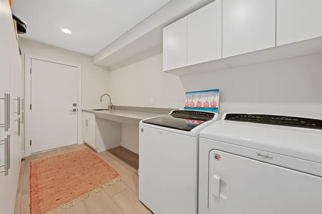 $695,000 | 86 La Ronda Drive, Rancho Mirage, CA 92270