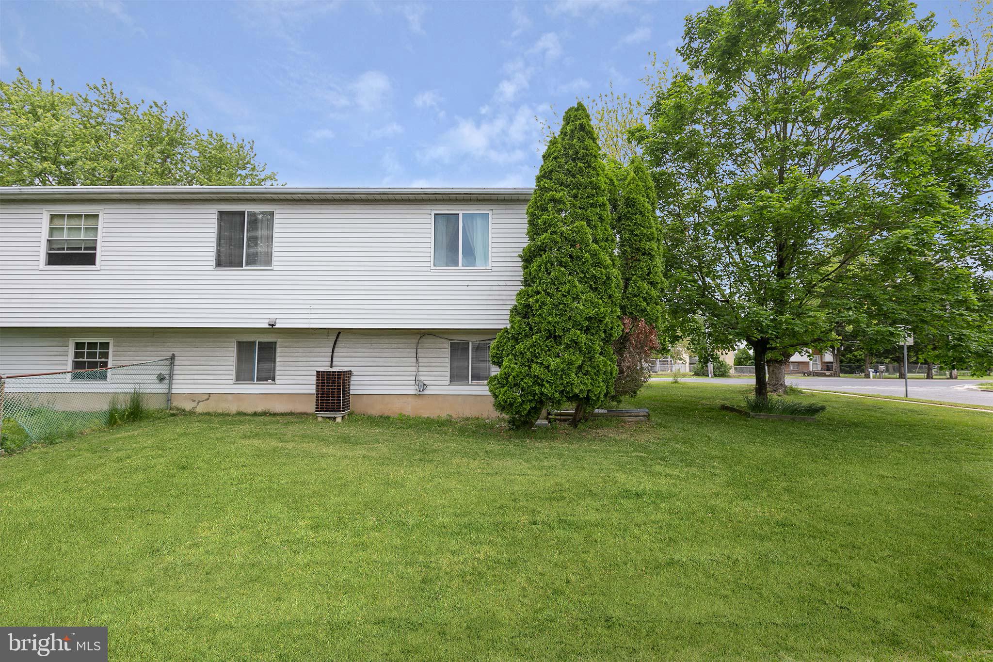 7976 Tick Neck Road Pasadena, MD 21122 - Photo 28 of 28 Back Exterior