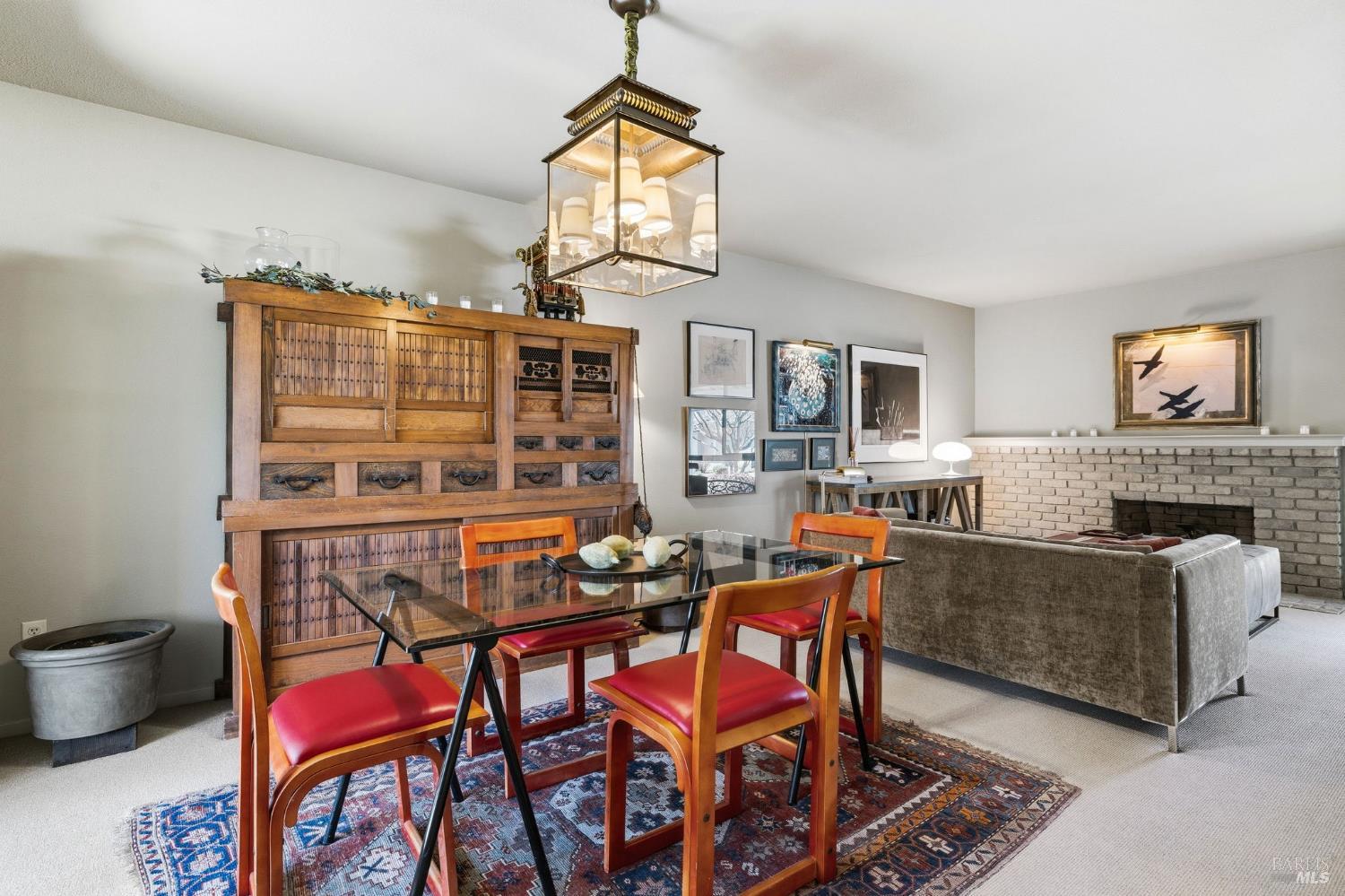 96 Aspen Meadows Circle Santa Rosa, CA 95409 - Photo 12 of 46 Dining & Living