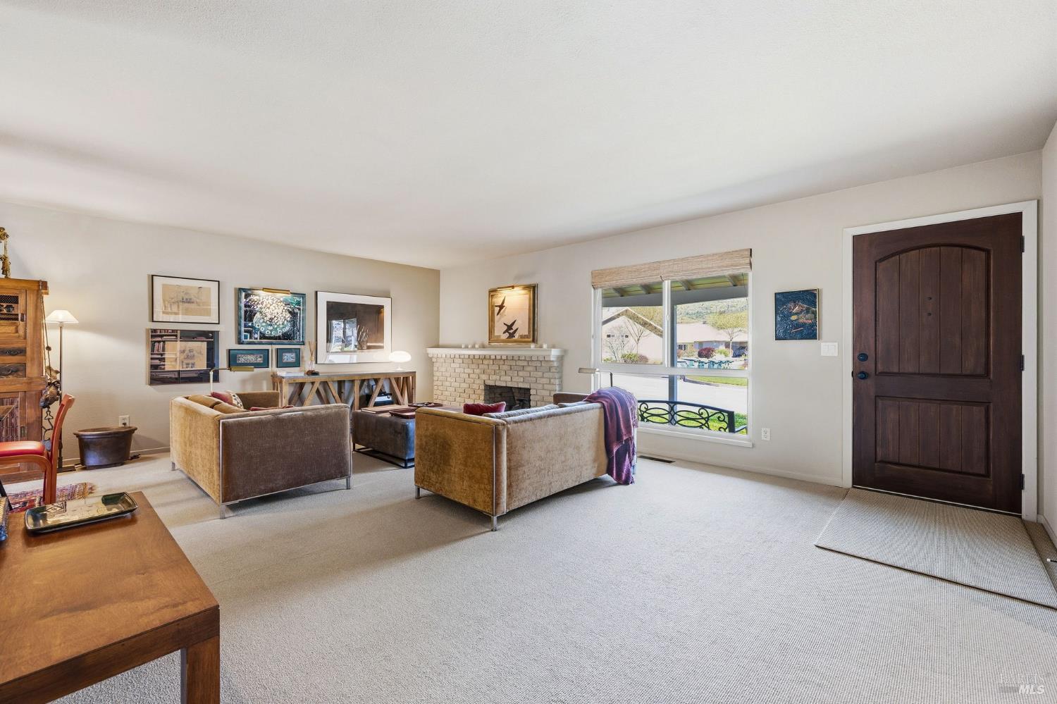 96 Aspen Meadows Circle Santa Rosa, CA 95409 - Photo 8 of 46 a living room with furniture and a window