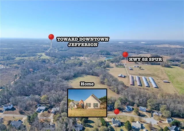 a view of outdoor space with city view