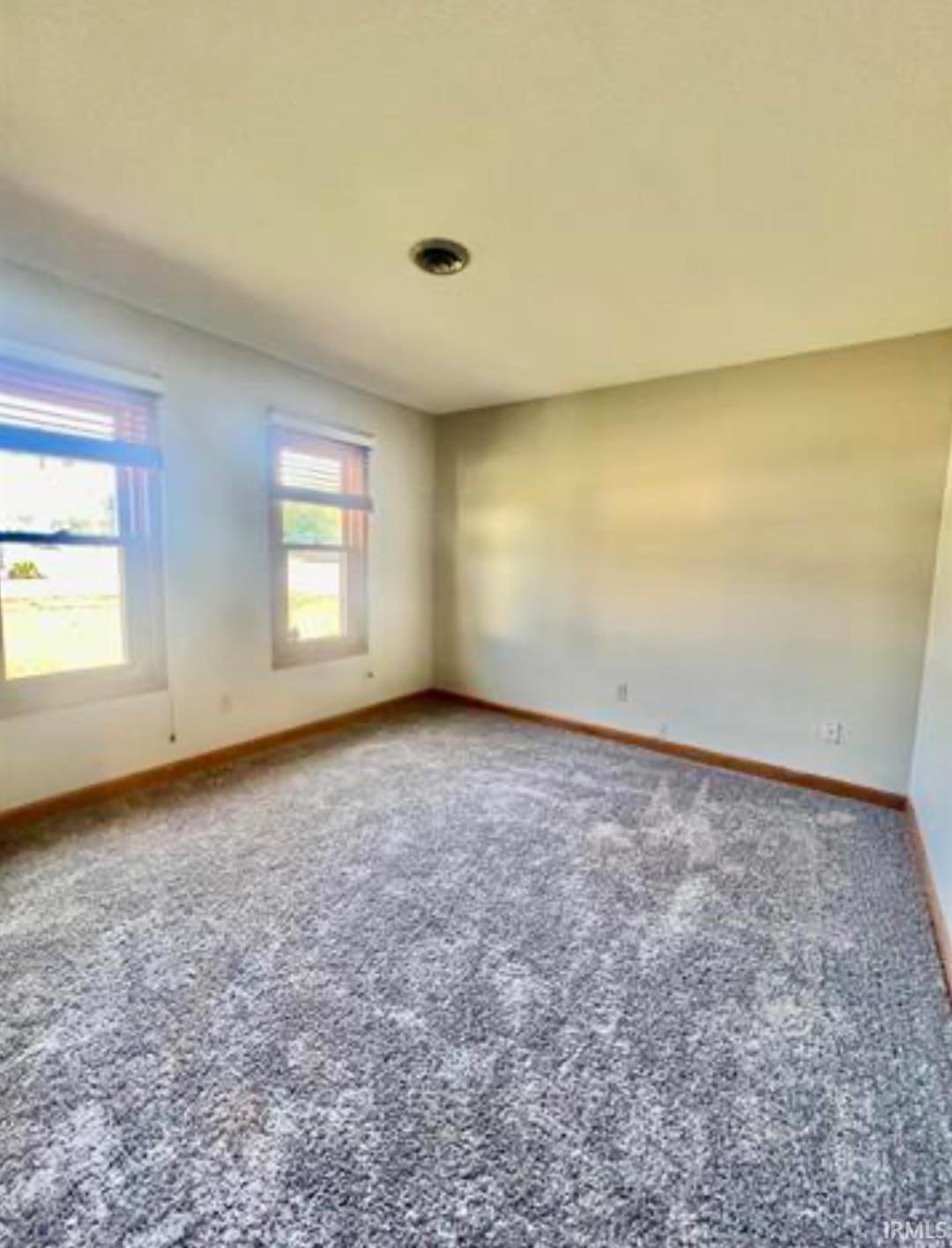 4130 Coventry Lane Fort Wayne, IN 46804 - Photo 8 of 18 Gallery Image 8