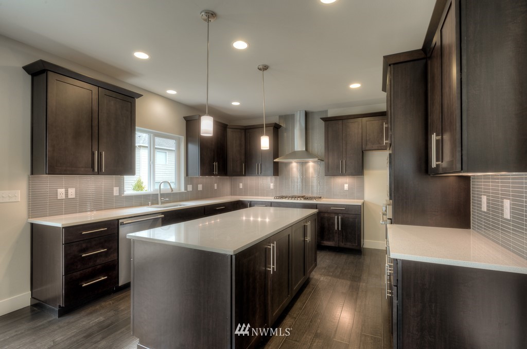 130 194th Place Southwest, Unit 1 Bothell, WA 98012 - Photo 10 of 23