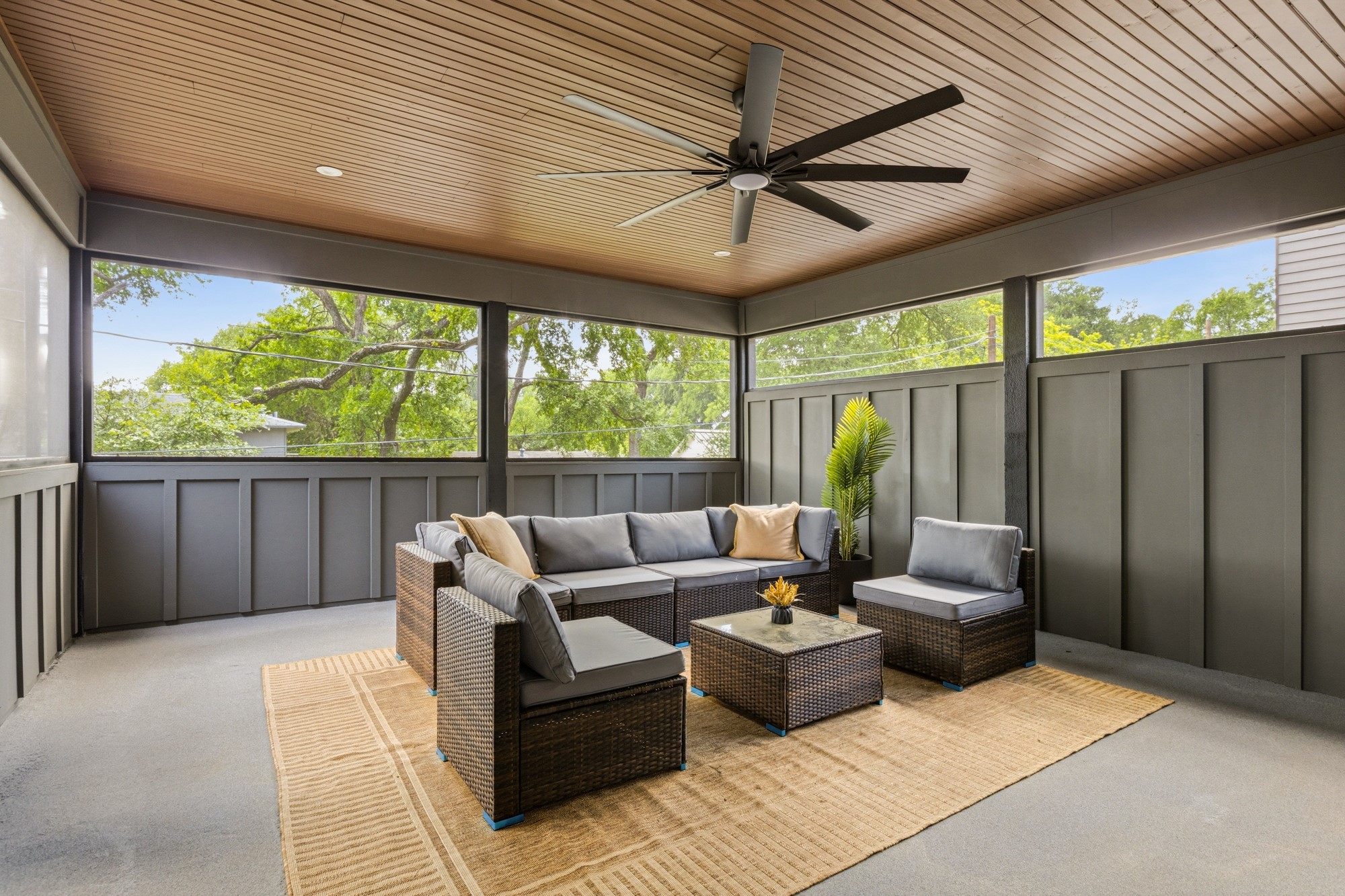 2300 Bluebonnet Lane Austin, TX 78704 - Photo 33 of 40 a living room with furniture and a ceiling fan