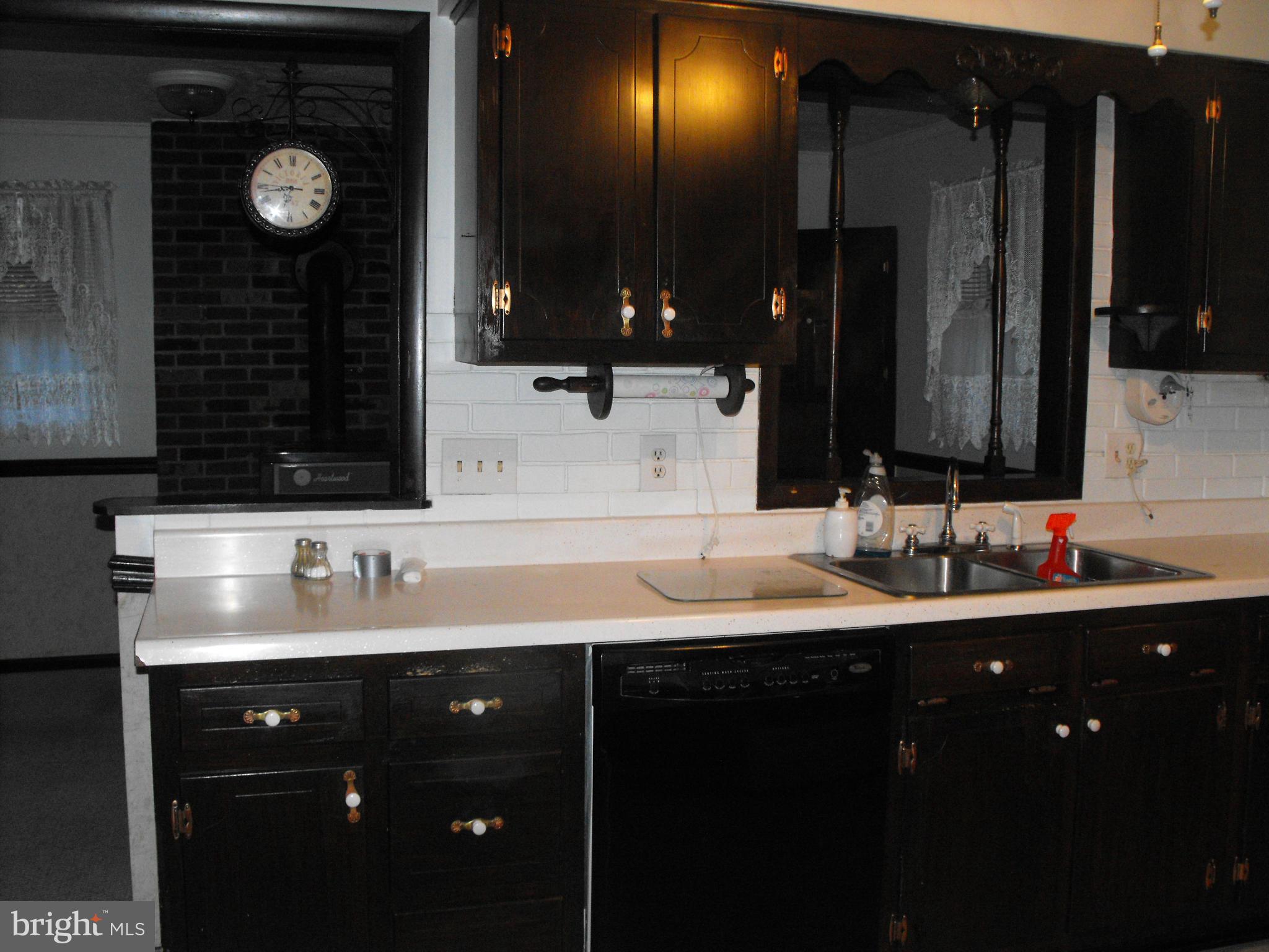 12208 Vale Summit Road Southwest Frostburg, MD 21532 - Photo 8 of 15 Kitchen