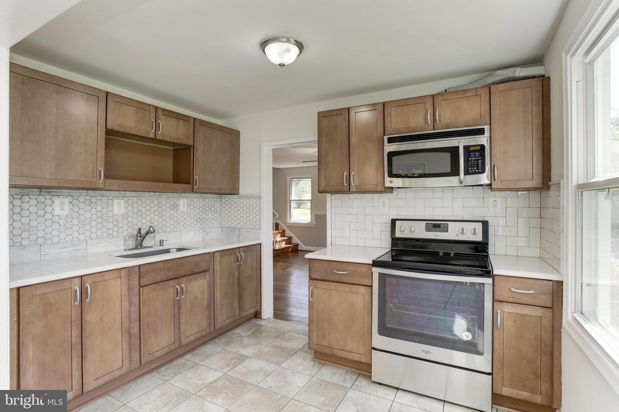 516 Pinewood Road Rockville, MD 20850 - Photo 12 of 56 Gallery Image 12