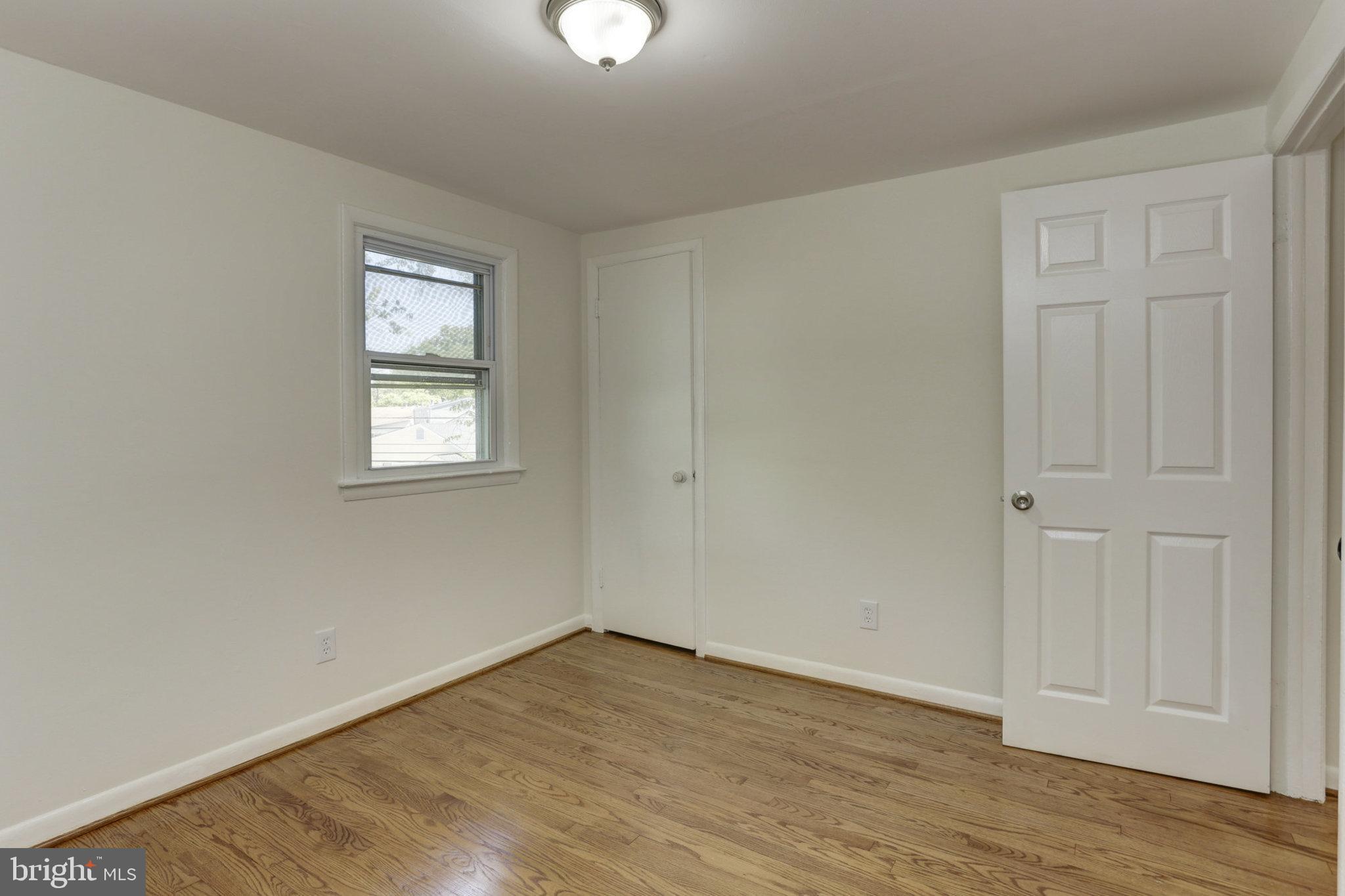 516 Pinewood Road Rockville, MD 20850 - Photo 44 of 56 Gallery Image 44