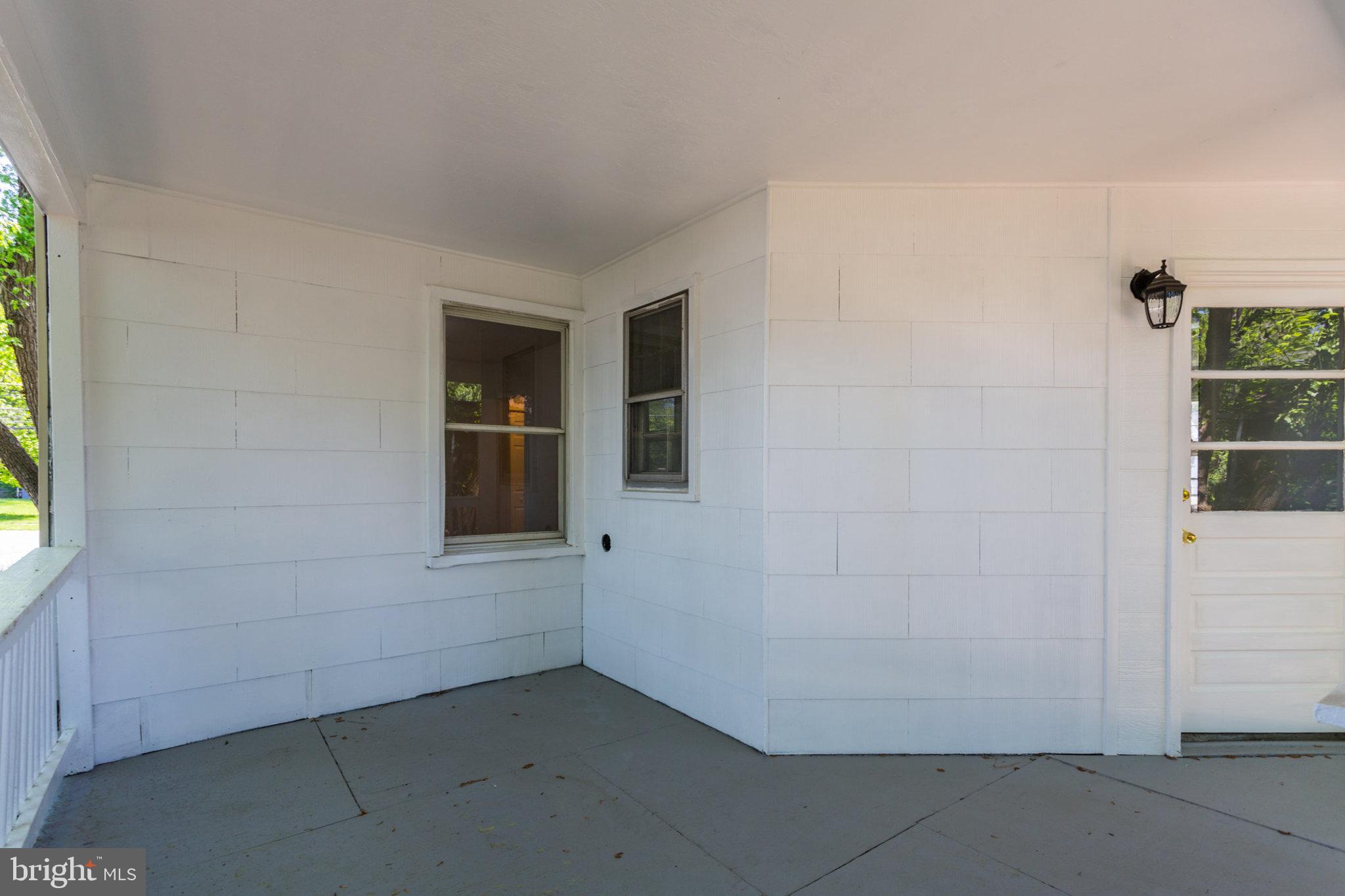 516 Pinewood Road Rockville, MD 20850 - Photo 49 of 56 Gallery Image 49