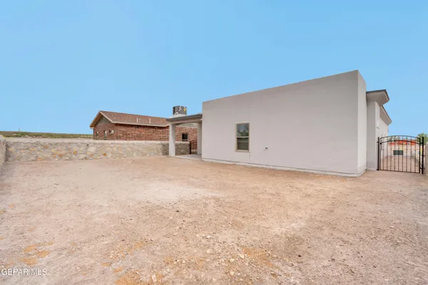 $328,745 | 609 San Carlos Court, Clint, TX 79836