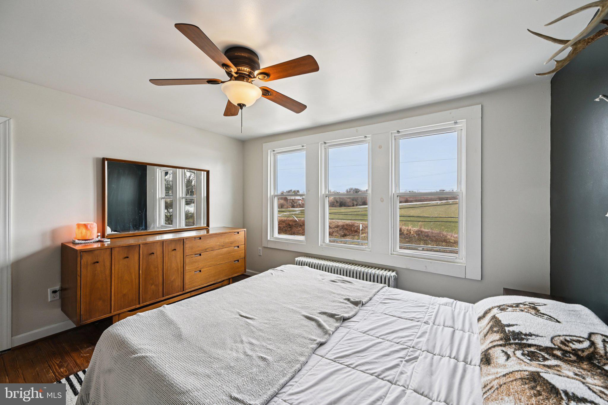 1038 Green Valley Road New Windsor, MD 21776 - Photo 16 of 37 Bedroom #1