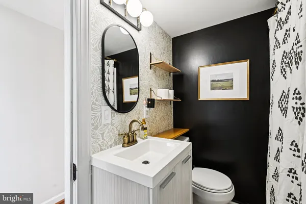 $375,000 | 1038 Green Valley Road, New Windsor, MD 21776