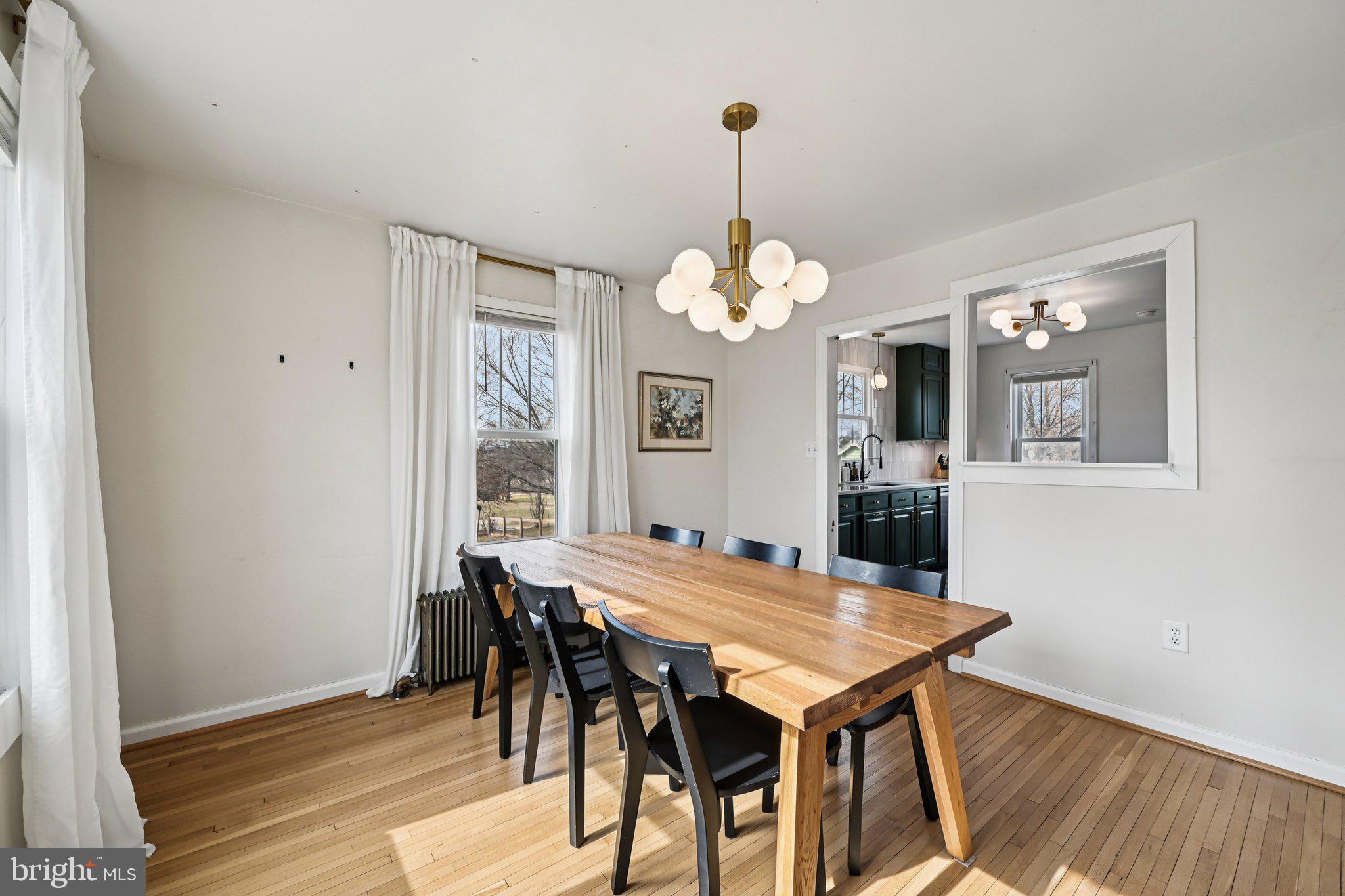1038 Green Valley Road New Windsor, MD 21776 - Photo 10 of 37 Dining room!