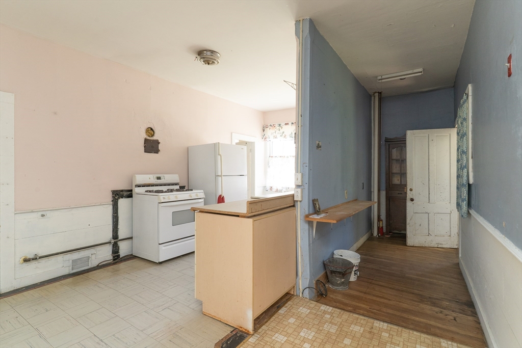 3 Main Street Brookfield, MA 01506 - Photo 16 of 36